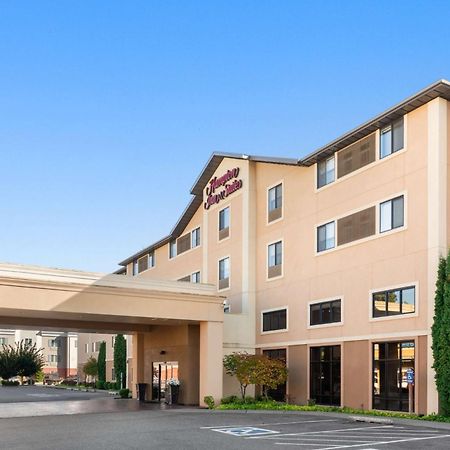 Hampton Inn & Suites Burlington Exterior foto